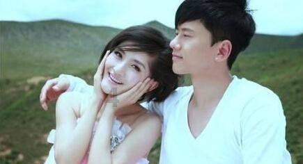 微信怎么定时发消息给别人？游戏画面