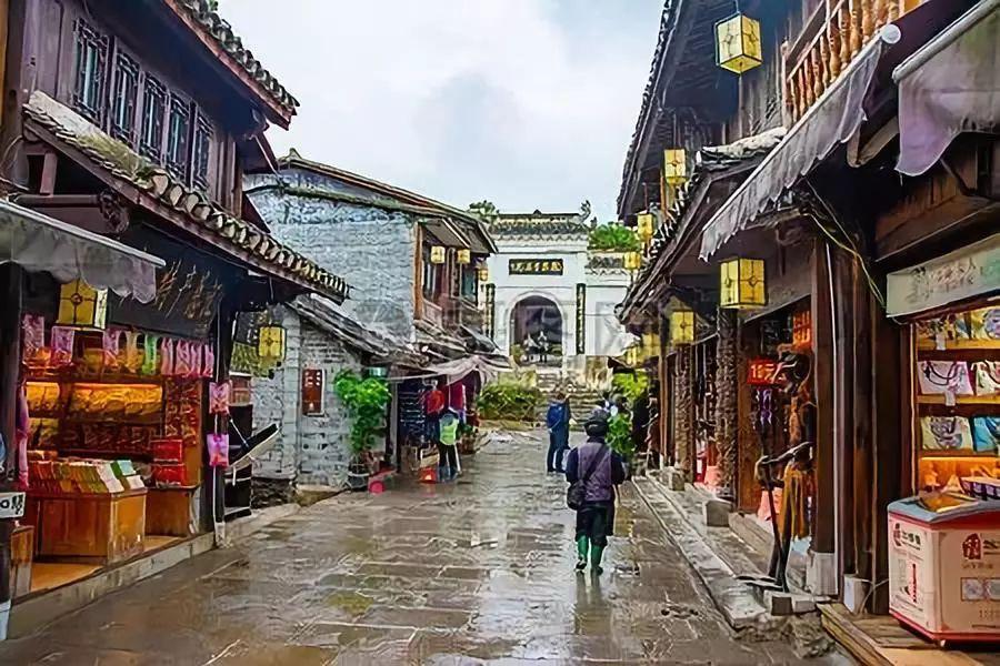 网友在哈尔滨滴滴打出租车,司机不让线上付款,不让用优惠券